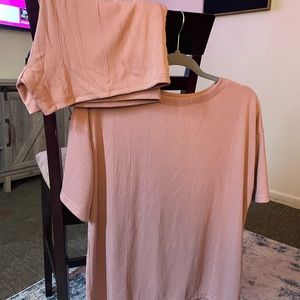 Zesica top & shorts outfit.